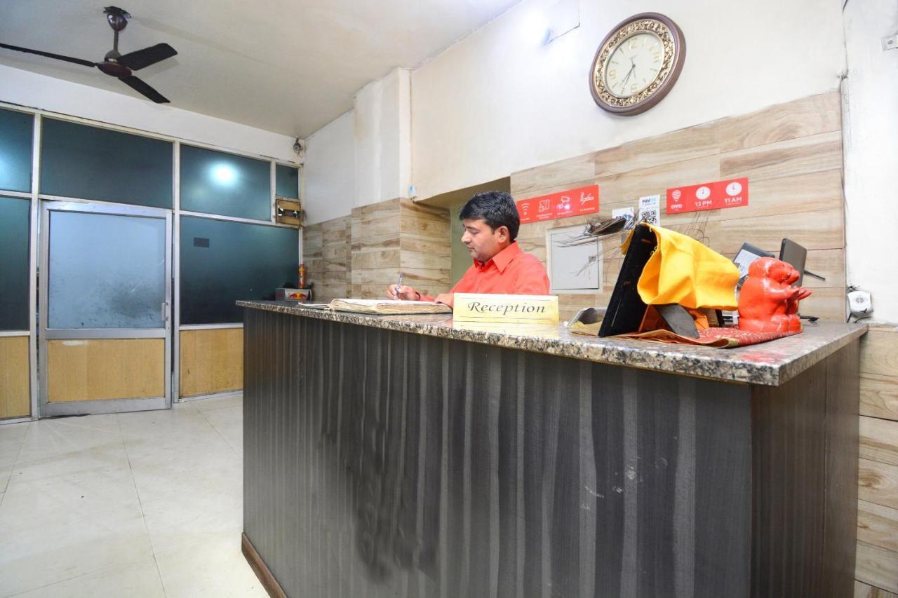 Oyo 29409 Hotel Best Sleep Inn 贾朗达尔 外观 照片