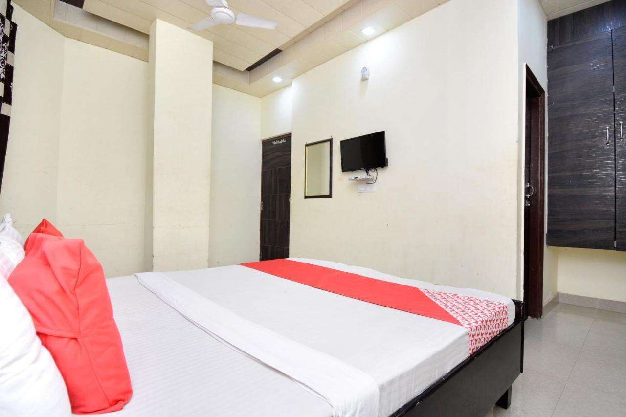Oyo 29409 Hotel Best Sleep Inn 贾朗达尔 外观 照片