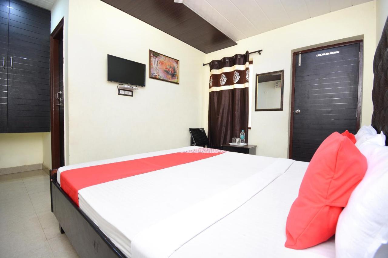 Oyo 29409 Hotel Best Sleep Inn 贾朗达尔 外观 照片